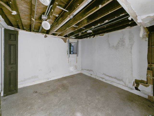 6642 S Drexel Avenue, Chicago, IL 60637