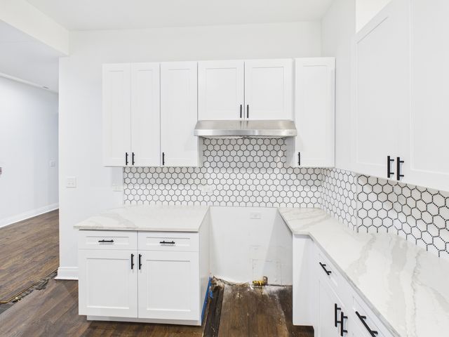 6642 S Drexel Avenue, Chicago, IL 60637