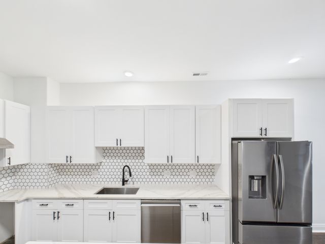 6642 S Drexel Avenue, Chicago, IL 60637