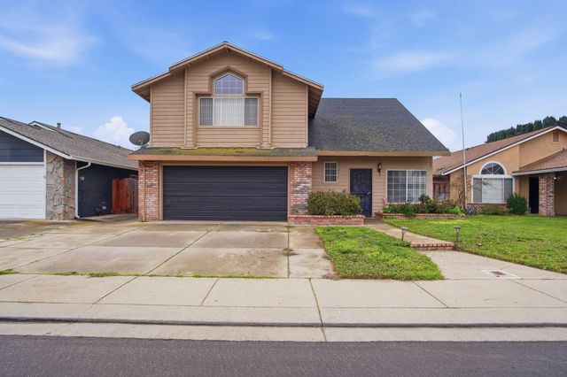 416 Ramsey Dr, Modesto, CA 95356