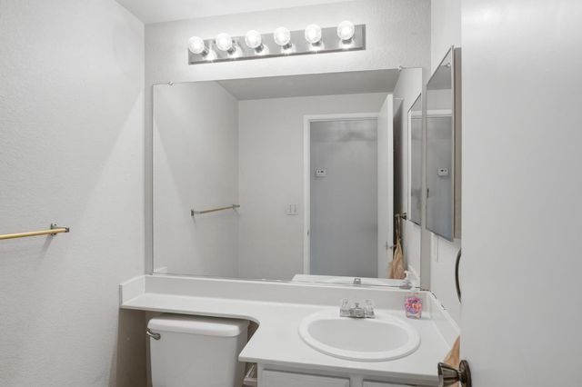 416 Ramsey Dr, Modesto, CA 95356