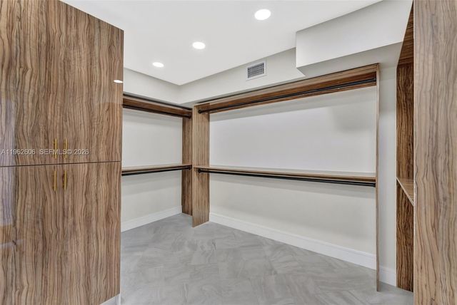 4100 Galt Ocean Dr 1001, Fort Lauderdale, FL 33308