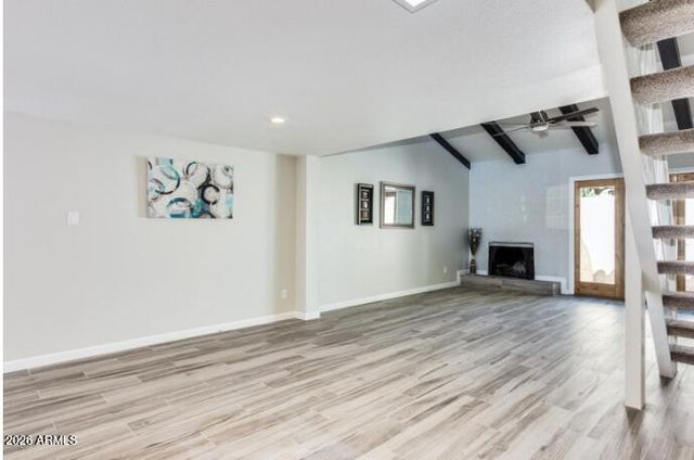 2 E Loma Lane, Phoenix, AZ 85020