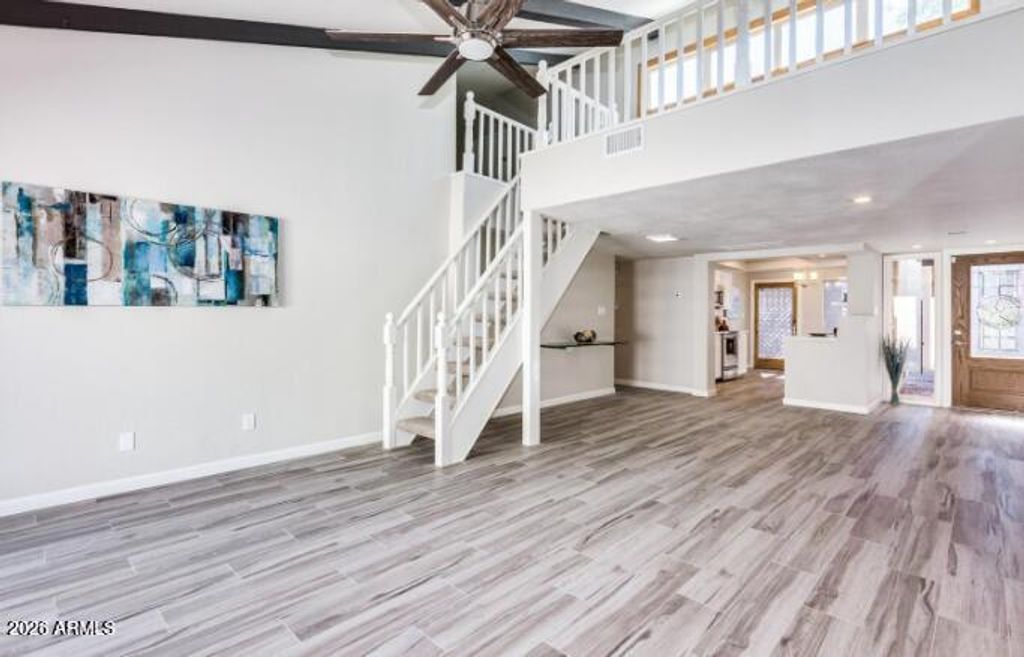 2 E Loma Lane, Phoenix, AZ 85020