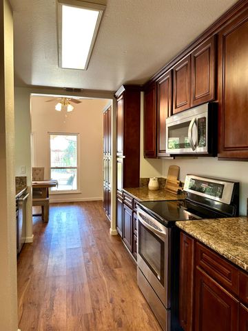 6612 Carmelwood Dr, Citrus Heights, CA 95621