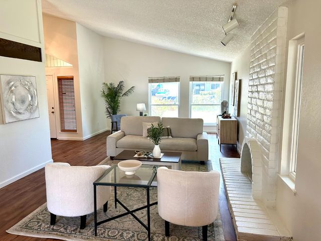 6612 Carmelwood Dr, Citrus Heights, CA 95621