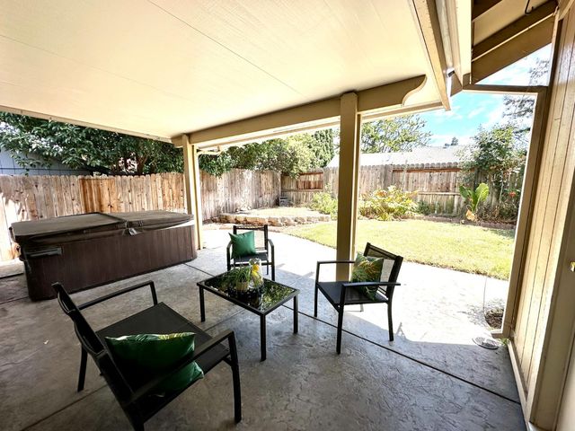 6612 Carmelwood Dr, Citrus Heights, CA 95621