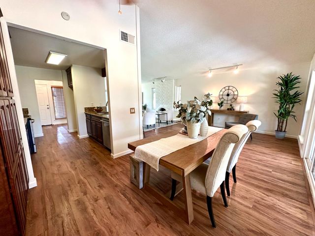 6612 Carmelwood Dr, Citrus Heights, CA 95621