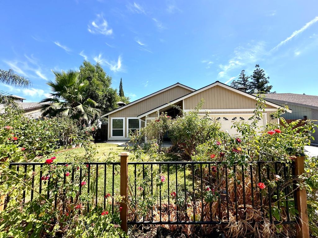 6612 Carmelwood Dr, Citrus Heights, CA 95621