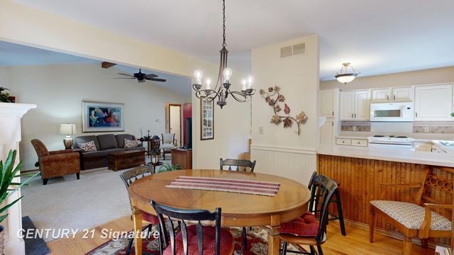 217 Dutch Mill Drive, Flushing, MI 48433