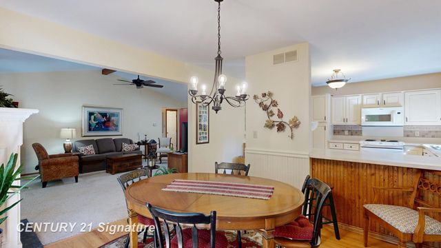 217 Dutch Mill Drive, Flushing, MI 48433