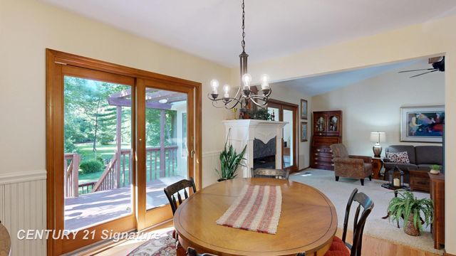217 Dutch Mill Drive, Flushing, MI 48433