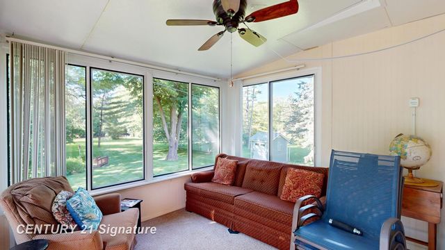 217 Dutch Mill Drive, Flushing, MI 48433
