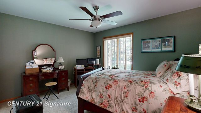 217 Dutch Mill Drive, Flushing, MI 48433