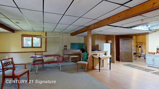 217 Dutch Mill Drive, Flushing, MI 48433