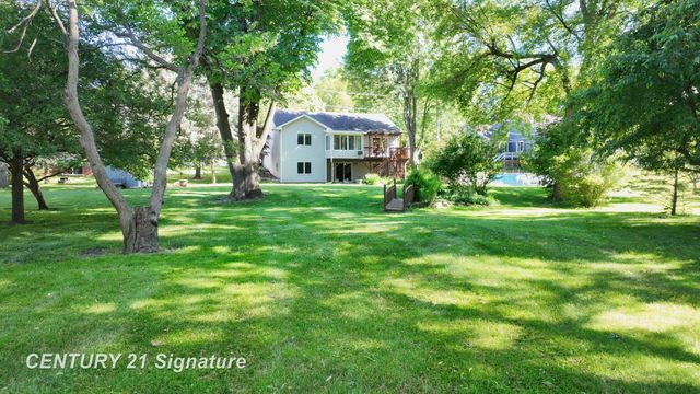 217 Dutch Mill Drive, Flushing, MI 48433