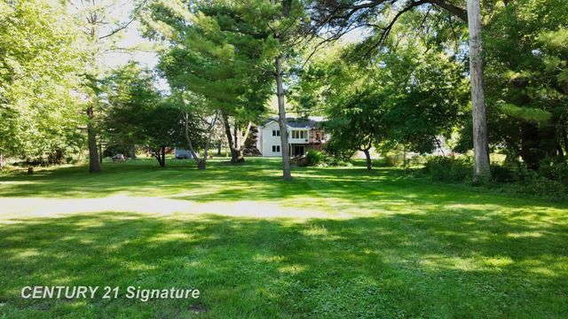 217 Dutch Mill Drive, Flushing, MI 48433