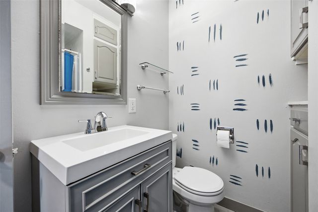 2739 Franklin Avenue NE, Cedar Rapids, IA 52402