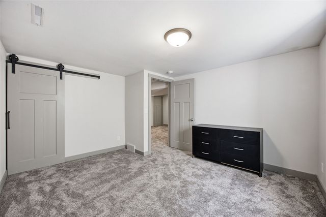 2739 Franklin Avenue NE, Cedar Rapids, IA 52402