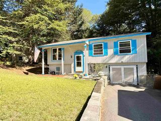 91 Carriage Hill, Brattleboro, VT 05301