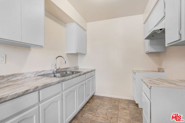 14108 Doty Avenue 23, Hawthorne, CA 90250