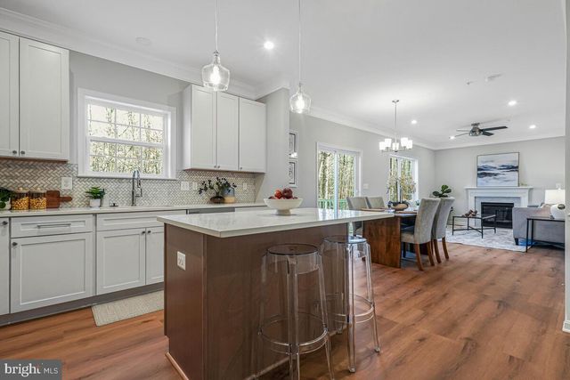 6100 WESSON DR, Suitland, MD 20746