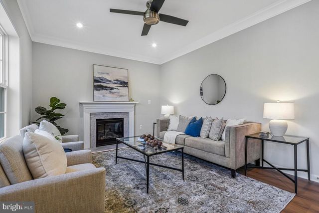 6100 WESSON DR, Suitland, MD 20746