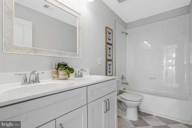 6100 WESSON DR, Suitland, MD 20746