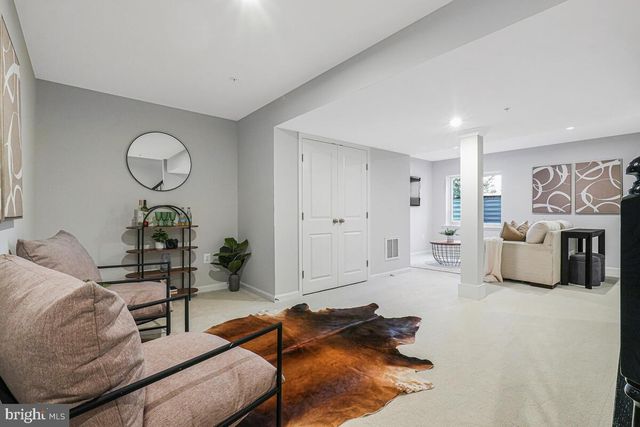 6100 WESSON DR, Suitland, MD 20746