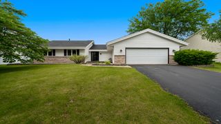 5918 Sandringham Lane, Rockford, IL 61107
