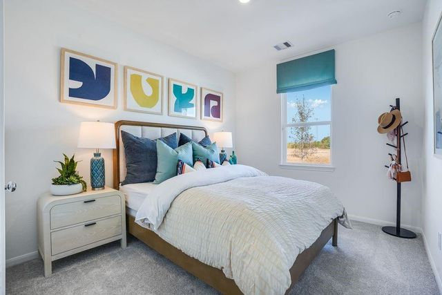 21907 Sam Raburn Drive, Tomball, TX 77375
