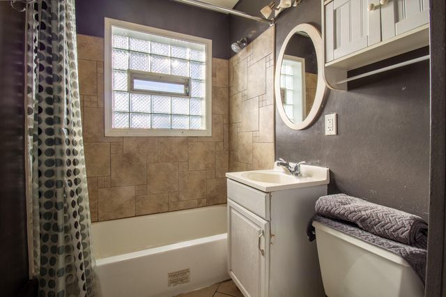 5416 Birch Avenue, Hammond, IN 46320