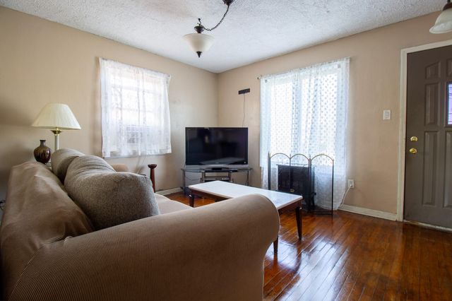 5416 Birch Avenue, Hammond, IN 46320