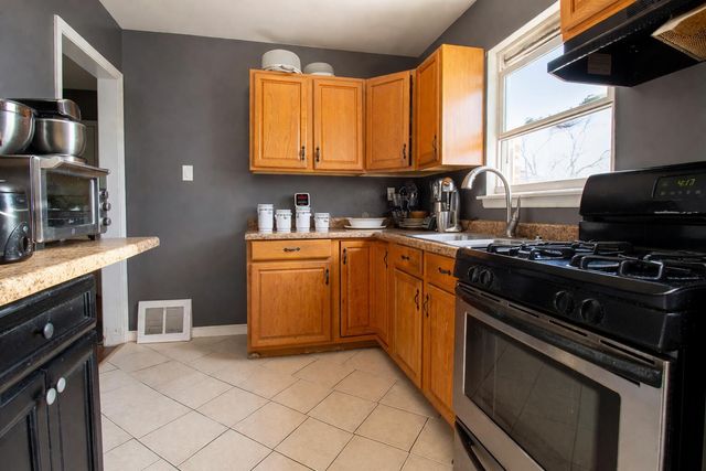 5416 Birch Avenue, Hammond, IN 46320