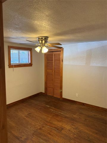 1705 Chris Craft Drive 10, Grapevine, TX 76051