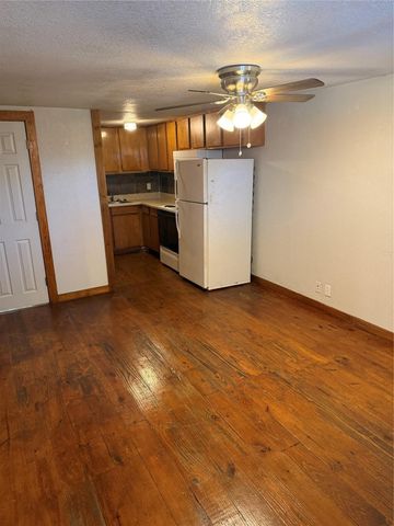 1705 Chris Craft Drive 10, Grapevine, TX 76051