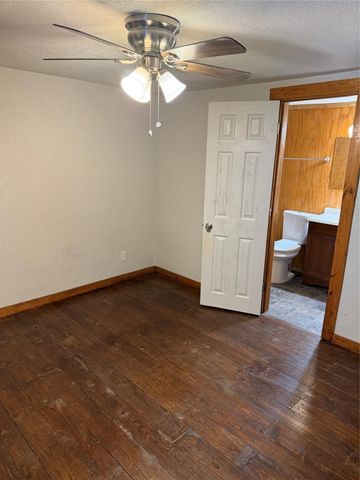 1705 Chris Craft Drive 10, Grapevine, TX 76051