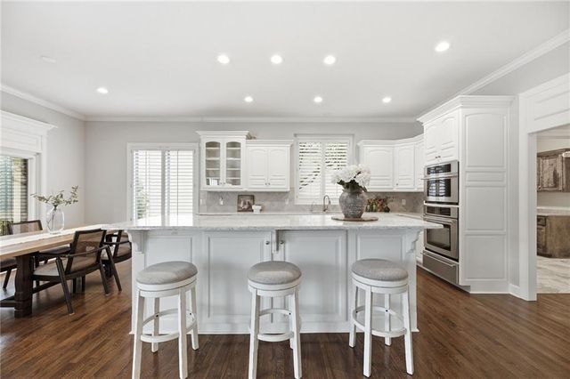 13117 REEDS Street, Leawood, KS 66209