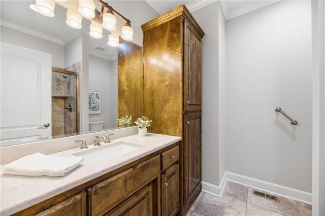 13117 REEDS Street, Leawood, KS 66209