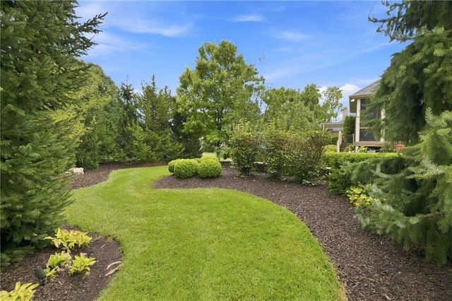 13117 REEDS Street, Leawood, KS 66209