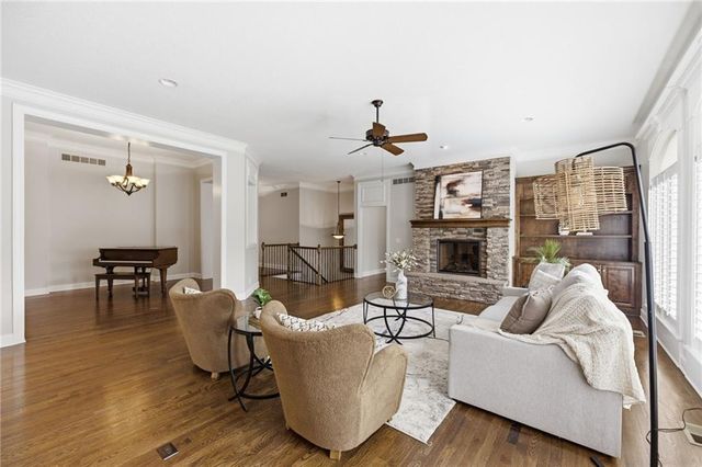 13117 REEDS Street, Leawood, KS 66209