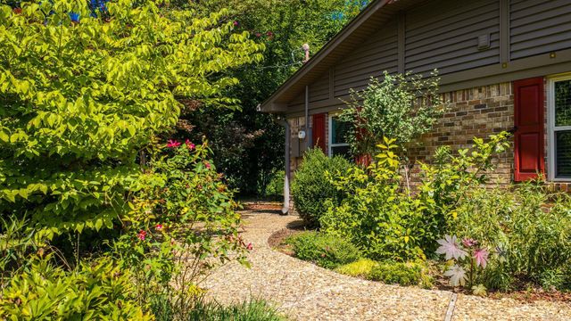 1400 Pickering Drive, Little Rock, AR 72211