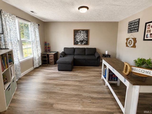 2310 Wake Robin Drive, West Lafayette, IN 47906