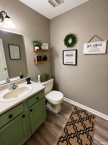 2310 Wake Robin Drive, West Lafayette, IN 47906