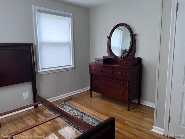 1307 Davis Avenue, Birmingham, MI 48009