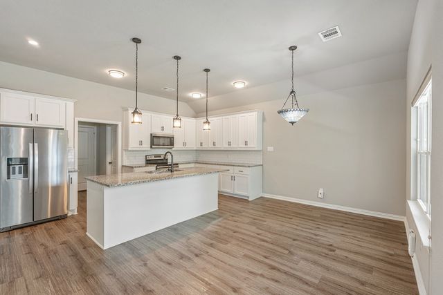 218 Skiff Drive, Gun Barrel City, TX 75156