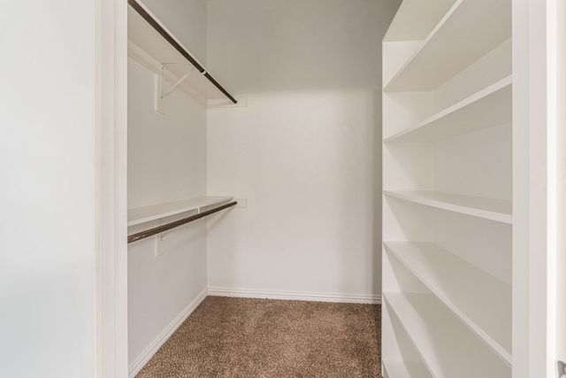 218 Skiff Drive, Gun Barrel City, TX 75156