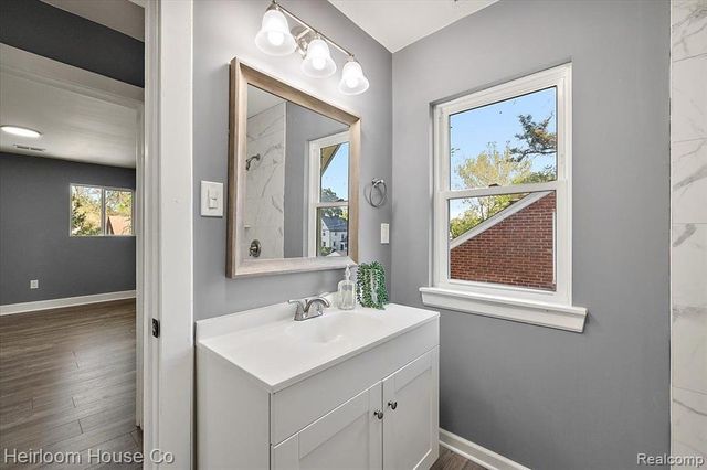 13519 Mansfield Street, Detroit, MI 48227