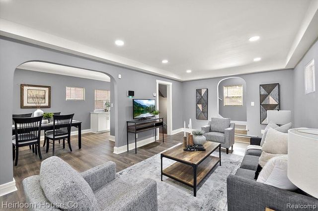 13519 Mansfield Street, Detroit, MI 48227