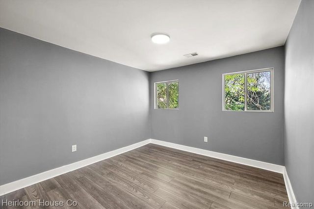 13519 Mansfield Street, Detroit, MI 48227